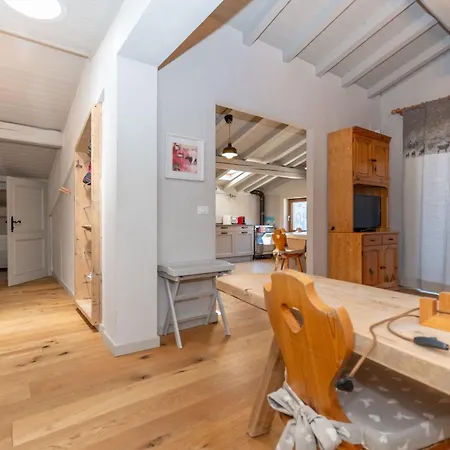 Monte Pelmo Apartment *